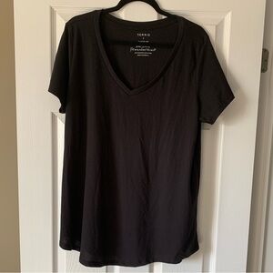 Torrid Black Short Sleeve V-Neck Tee